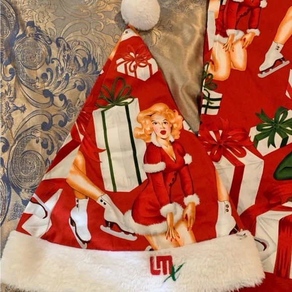 LOUDMOUTH Golf Christmas Capri Pants and Matching hat Size 10 - Picture 6 of 9